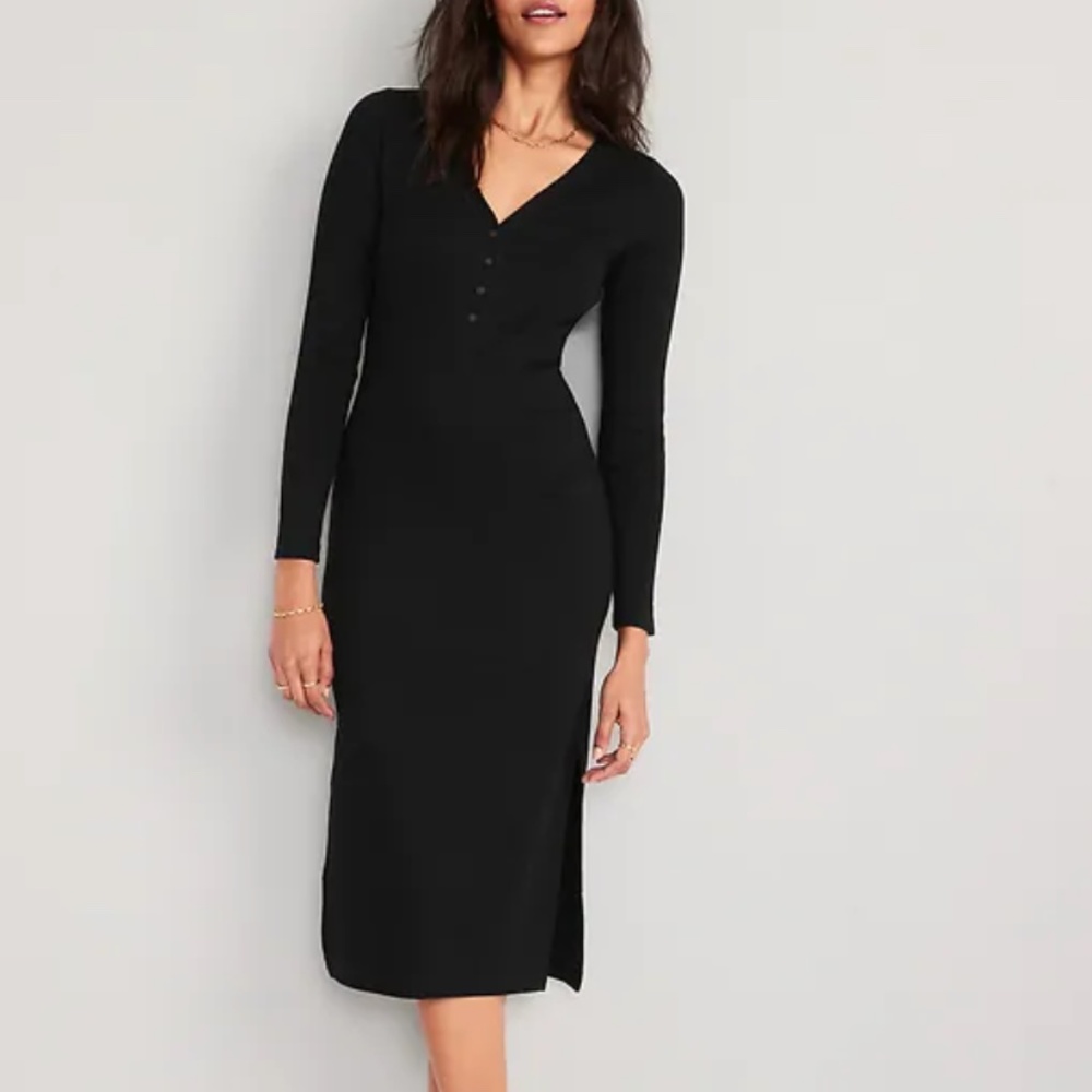 Old Navy Black Long-Sleeve V-Neck Midi Dress